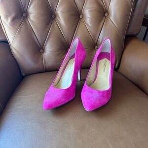 Gianni Bini Vibrant Pink Suede Heels